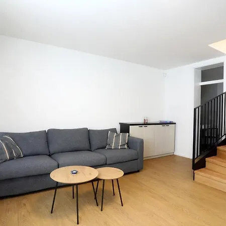Frolkova Apartment *